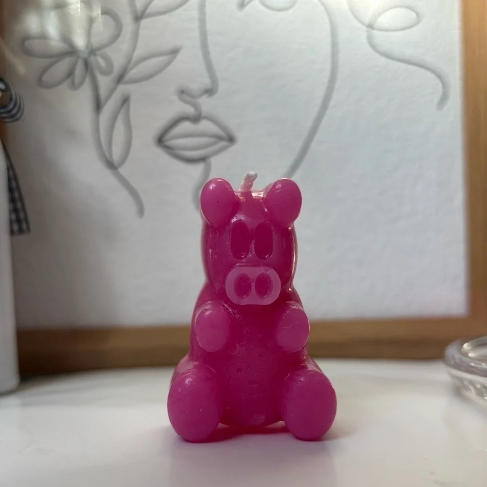 🍭Pink little piglets -Shaped Candles🧁